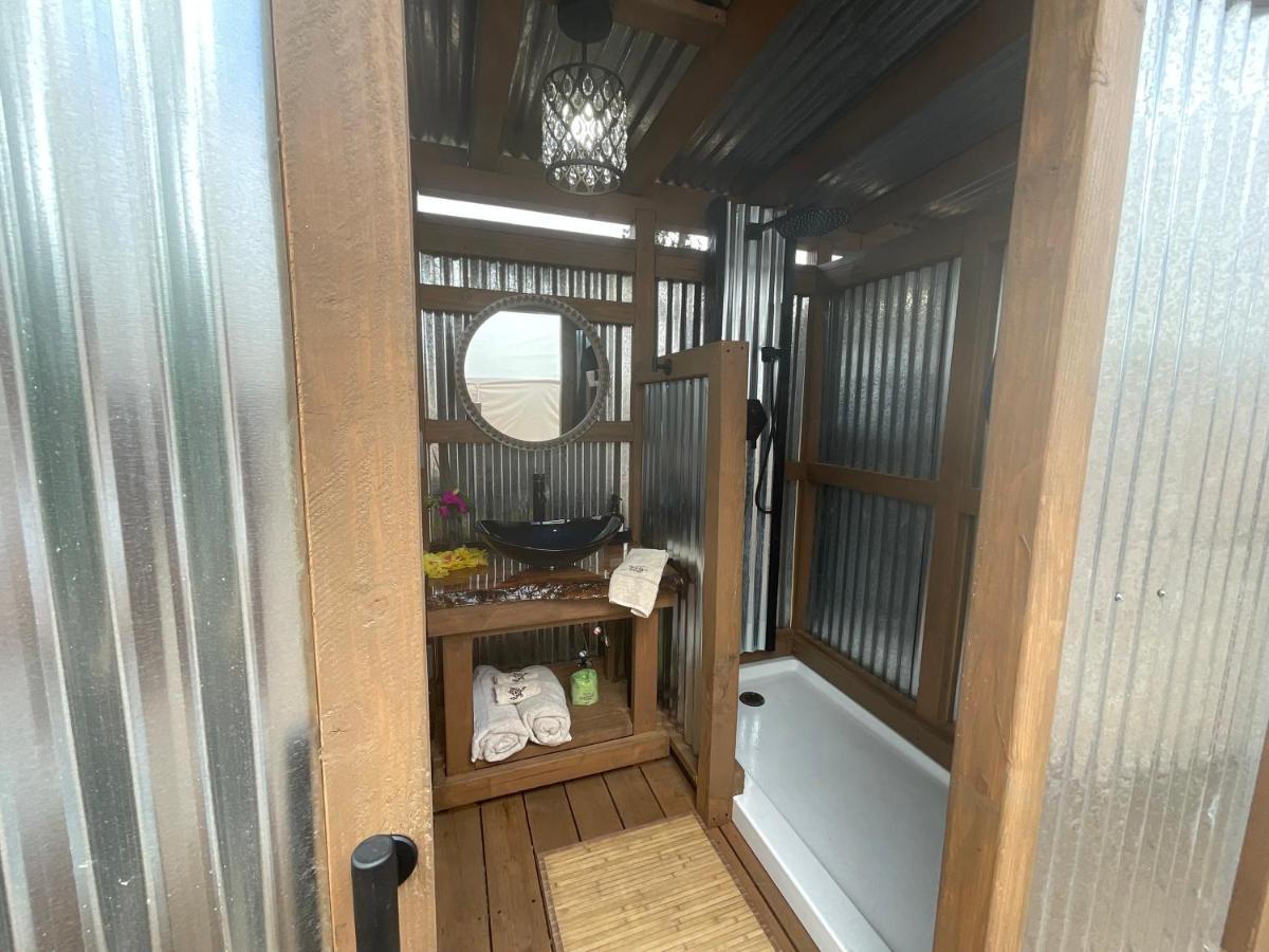 Tiki Cabana Otel Hawaiian Ocean View Dış mekan fotoğraf